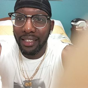 Meet your Posher, Robert l.